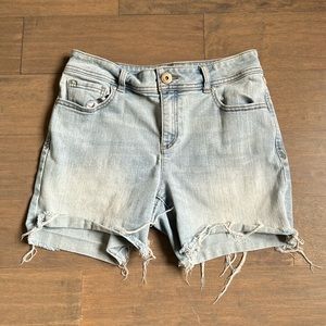 ❤️INC❤️Fringe High-Waisted Jean Shorts